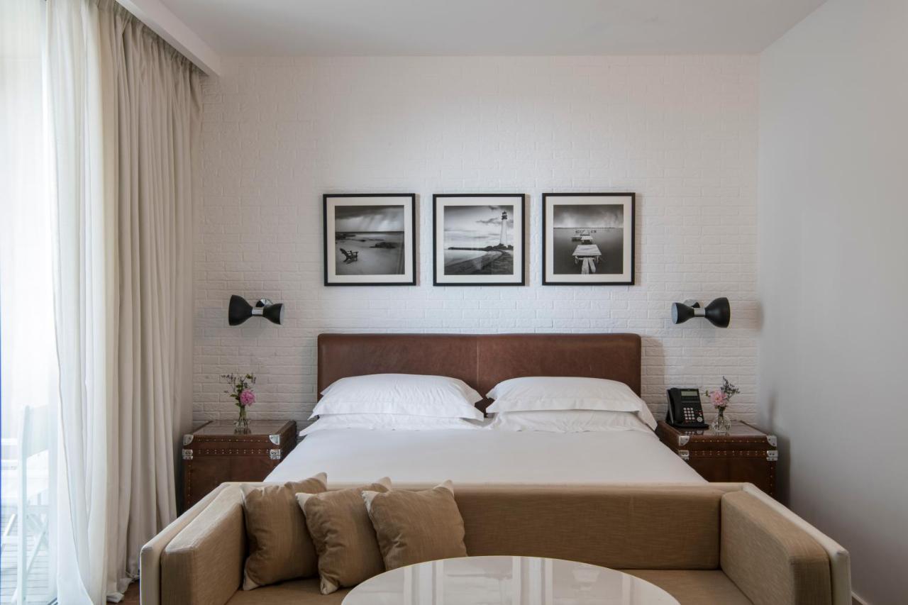 Excelsior Hotel, Spa & Lido Песаро Екстериор снимка
